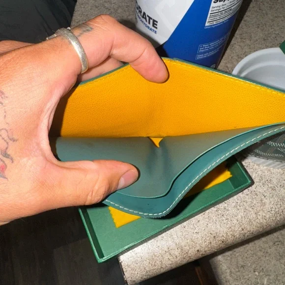 Goyard green victorie bi-fold - Picture 7 of 12